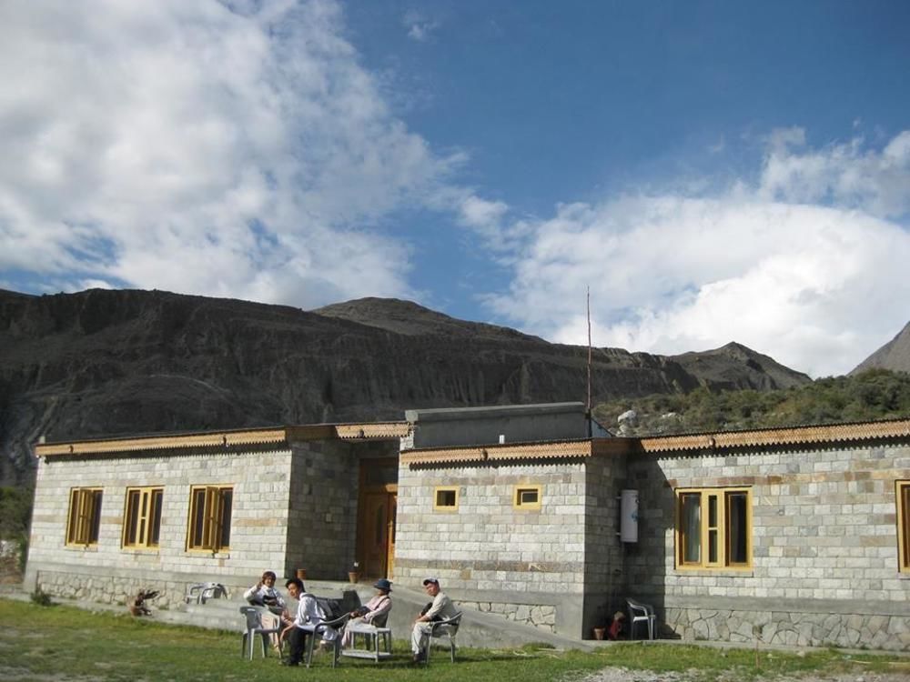 Hotel Sarai Silk Route Gilgit Exterior foto